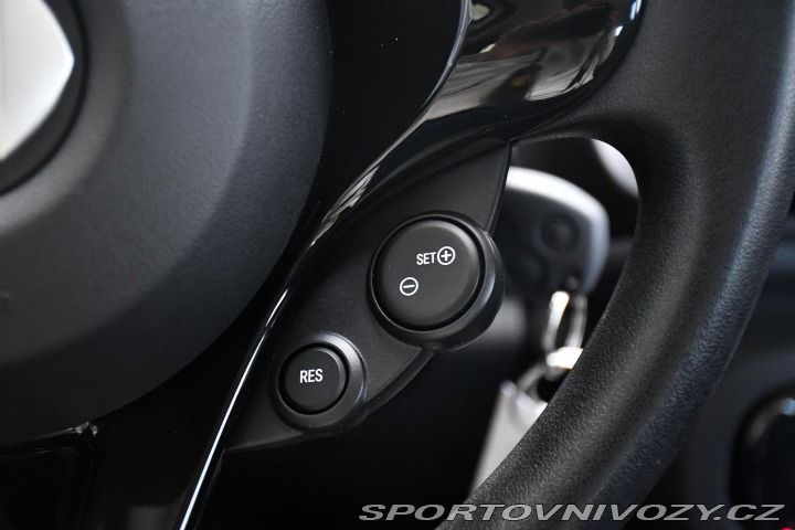 Smart Forfour EQ ESSENTIAL 5d 2022