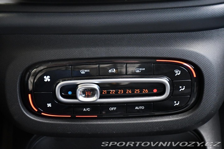 Smart Forfour EQ ESSENTIAL 5d 2022