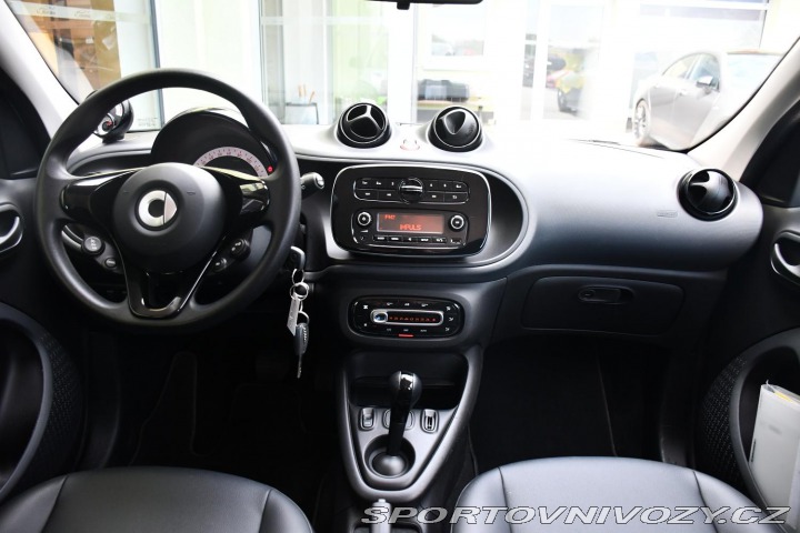 Smart Forfour EQ ESSENTIAL 5d 2022