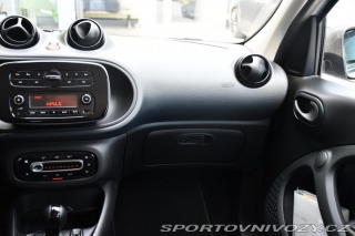 Smart Forfour EQ ESSENTIAL 5d 2022