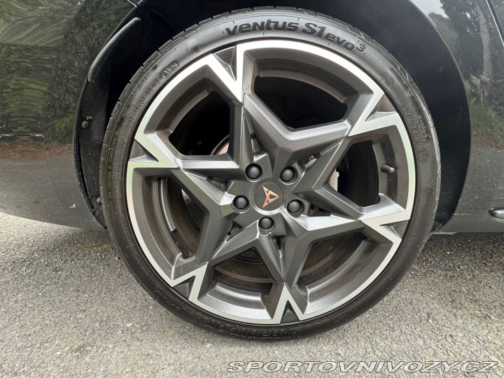 Cupra Leon kombi 2024