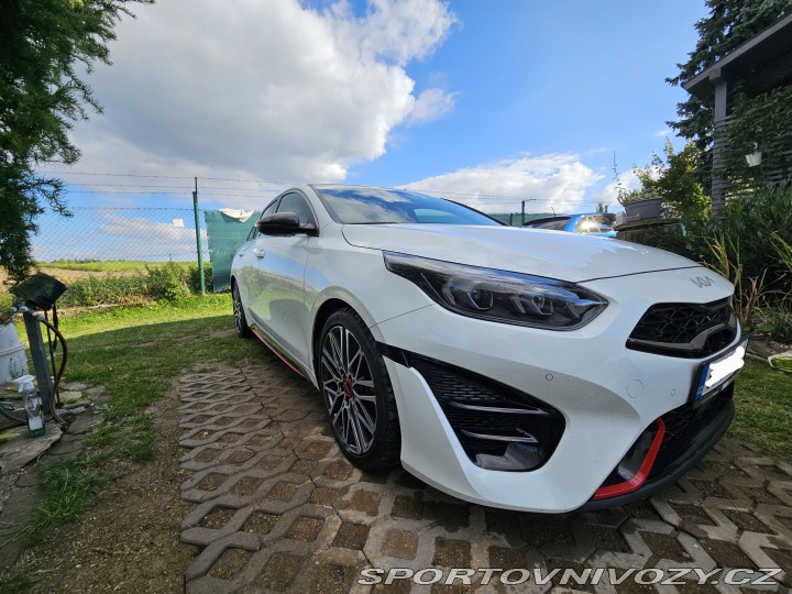 Kia ProCeed GT 1.6 150kW 2024