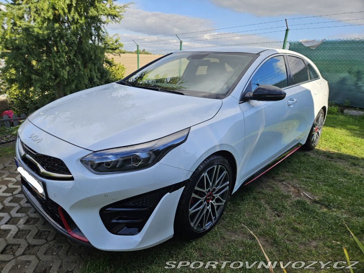 Kia ProCeed GT 1.6 150kW 2024