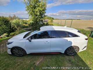 Kia ProCeed GT 1.6 150kW 2024