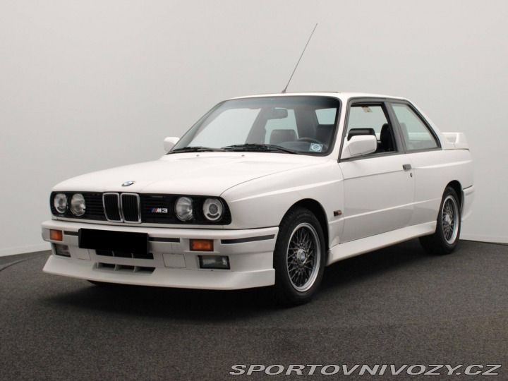 BMW M3 E30 1989
