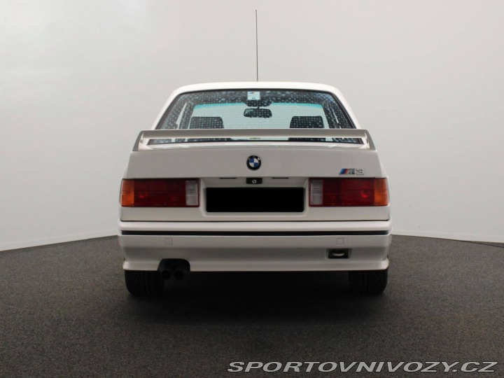 BMW M3 E30 1989
