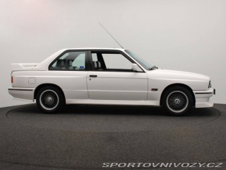 BMW M3 E30 1989
