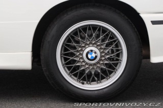BMW M3 E30 1989