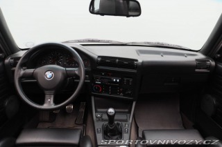 BMW M3 E30 1989
