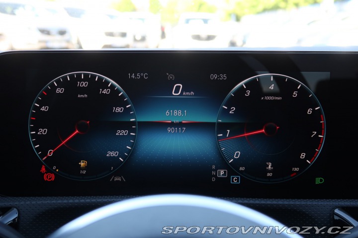 Mercedes-Benz CLA 200 2022