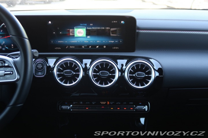 Mercedes-Benz CLA 200 2022