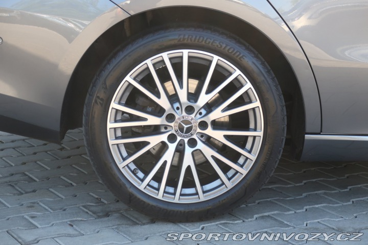 Mercedes-Benz CLA 200 2022