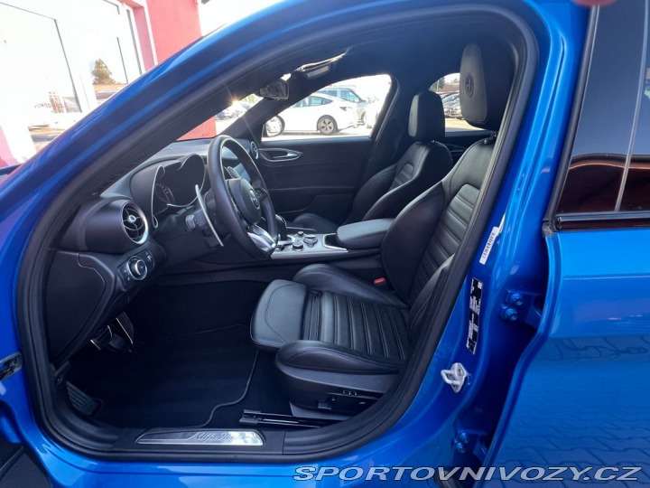 Alfa Romeo Giulia 2.0 Veloce 206kW (ODPOČET 2023