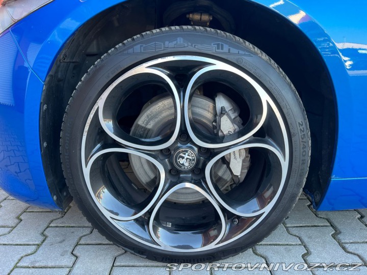 Alfa Romeo Giulia 2.0 Veloce 206kW (ODPOČET 2023
