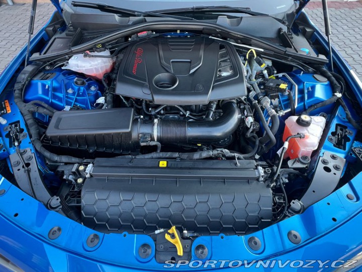 Alfa Romeo Giulia 2.0 Veloce 206kW (ODPOČET 2023