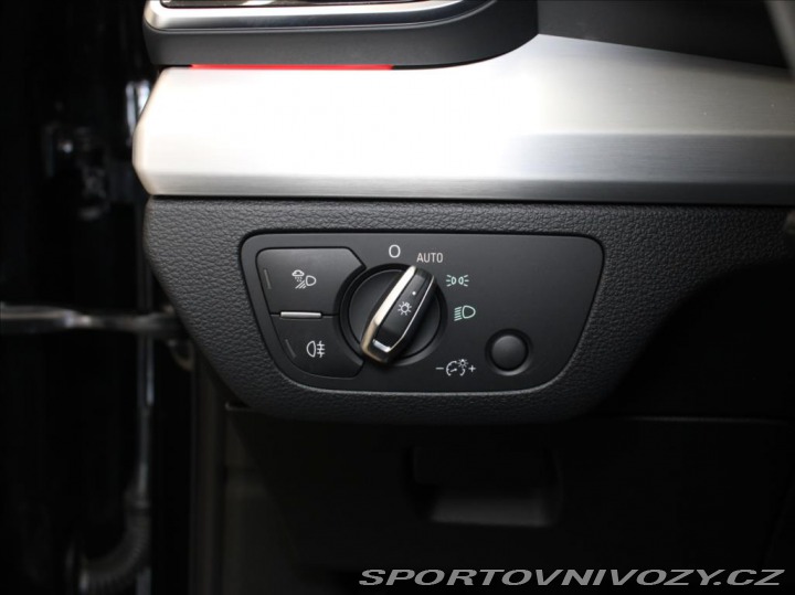 Audi Ostatní modely Q5 2,0 e55TFSi Q. S-Line B&a 2023