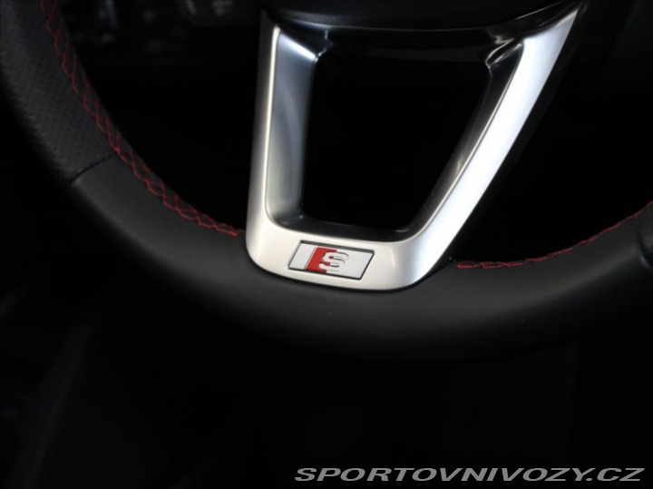 Audi Ostatní modely Q5 2,0 e55TFSi Q. S-Line B&a 2023
