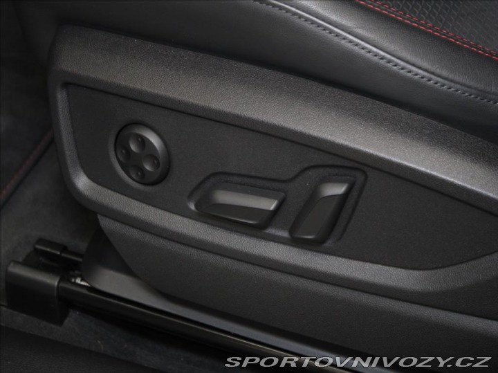 Audi Ostatní modely Q5 2,0 e55TFSi Q. S-Line B&a 2023