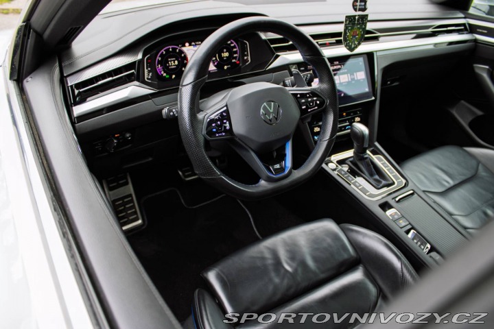 Volkswagen Arteon 2.0 TSI R 4 4MOTION 235k 2022