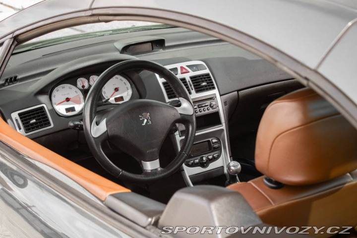 Peugeot 307 CC CC 1.6 16V Dynamique 80k 2004