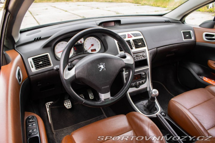Peugeot 307 CC CC 1.6 16V Dynamique 80k 2004