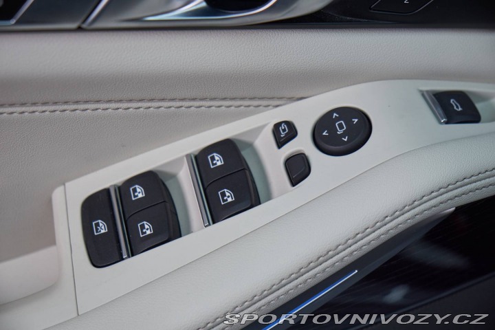 BMW X5 xDrive M60i mHEV A/T 2025