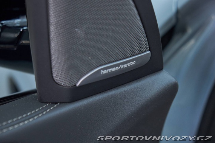 BMW X5 xDrive M60i mHEV A/T 2025
