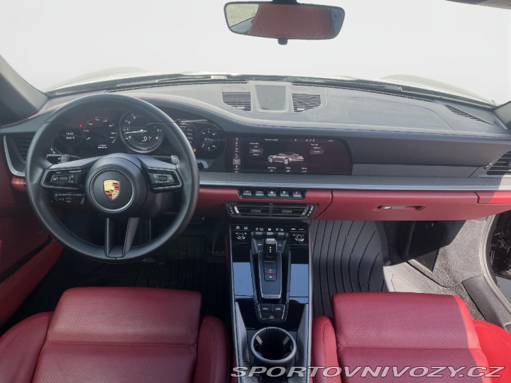 Porsche 911 Carrera 2021