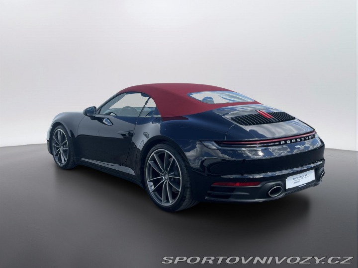 Porsche 911 Carrera 2021