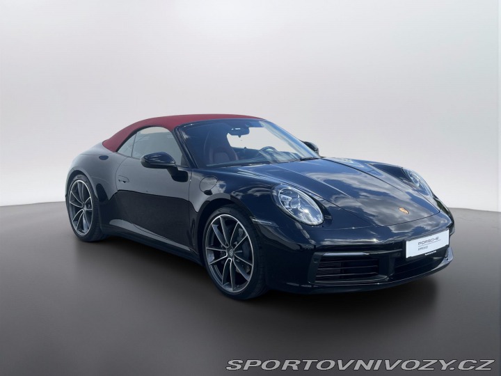 Porsche 911 Carrera 2021