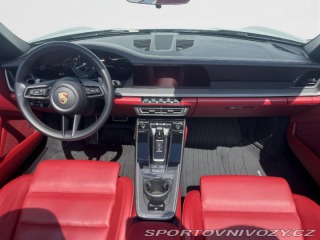 Porsche 911 Carrera 2021
