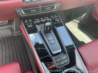 Porsche 911 Carrera 2021