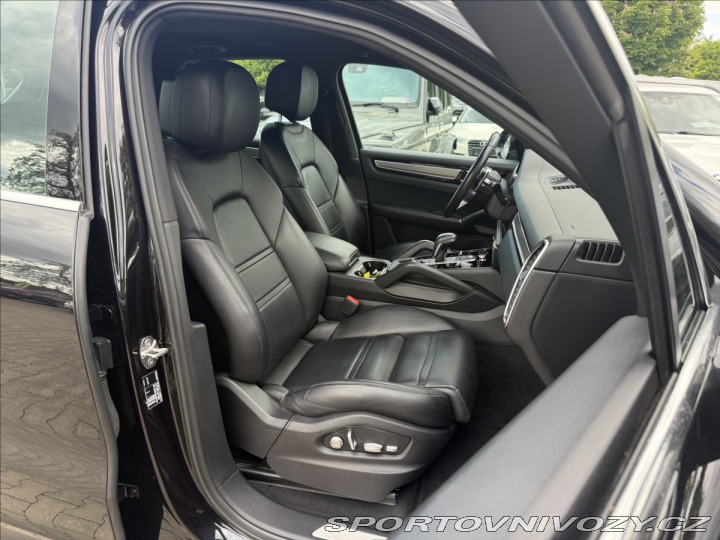 Porsche Cayenne 3.0 V6 Sport chrono 2018