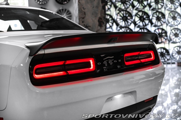 Dodge Challenger R/T 6.4 SCAT PACK 392 WID 2026