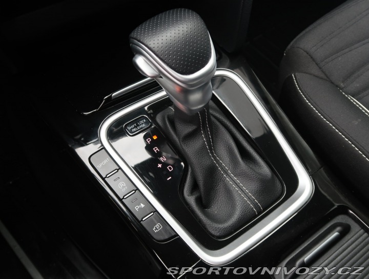 Kia ProCeed 1.5 T-GDI 2024
