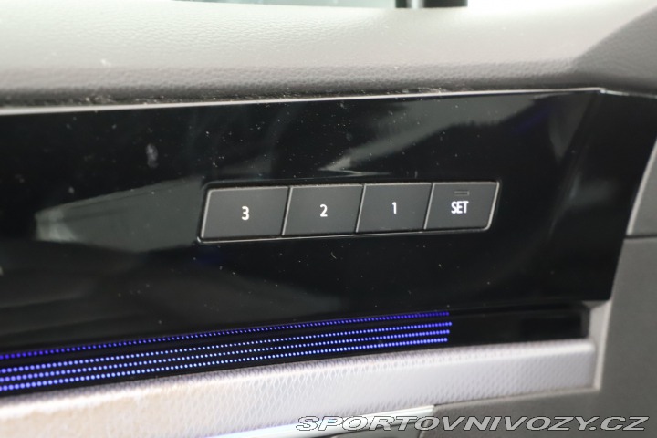 Volkswagen Ostatní modely Touareg R-Line 3.0 TDI 2020