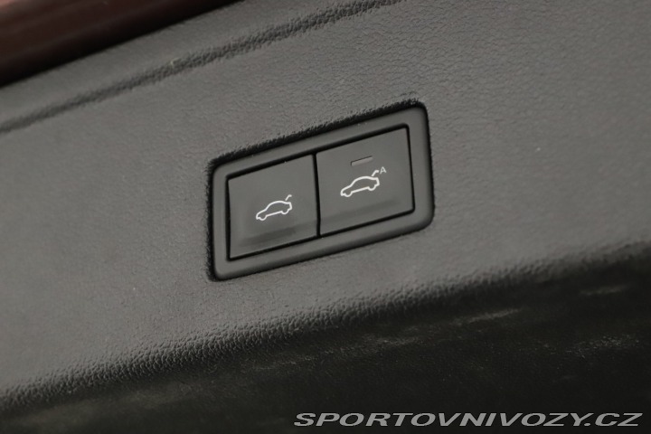 Volkswagen Ostatní modely Touareg R-Line 3.0 TDI 2020