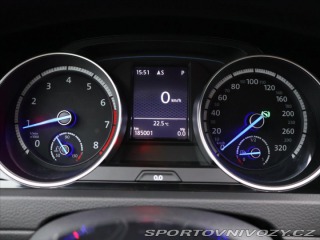 Volkswagen Golf 2,0 TSI R 221kW 4Motion D 2015