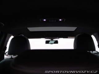 Volkswagen Golf 2,0 TSI R 221kW 4Motion D 2015