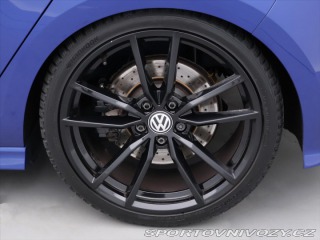 Volkswagen Golf 2,0 TSI R 221kW 4Motion D 2015