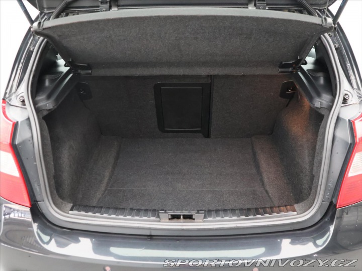 BMW 1 3,0 130i 209kW Aut.Klima 2006