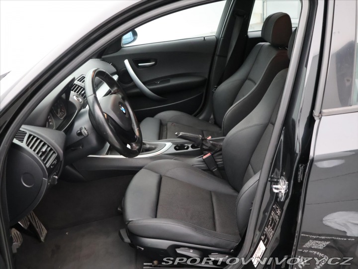 BMW 1 3,0 130i 209kW Aut.Klima 2006