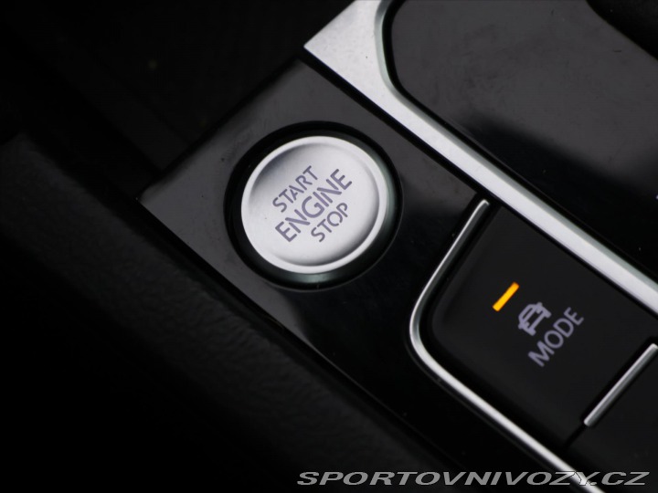 Volkswagen Arteon 2,0 TSI 206kW 4M DSG R-Li 2021