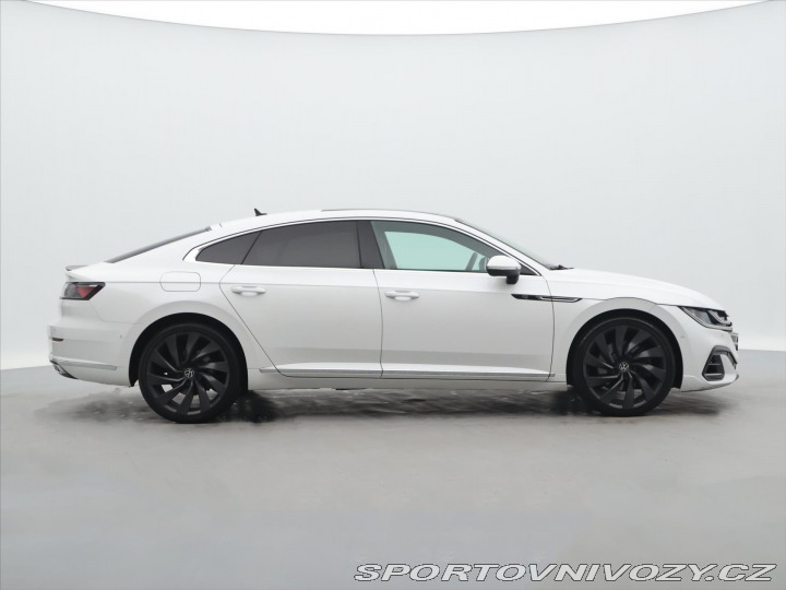 Volkswagen Arteon 2,0 TSI 206kW 4M DSG R-Li 2021