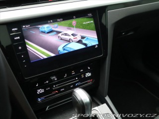 Volkswagen Arteon 2,0 TSI 206kW 4M DSG R-Li 2021