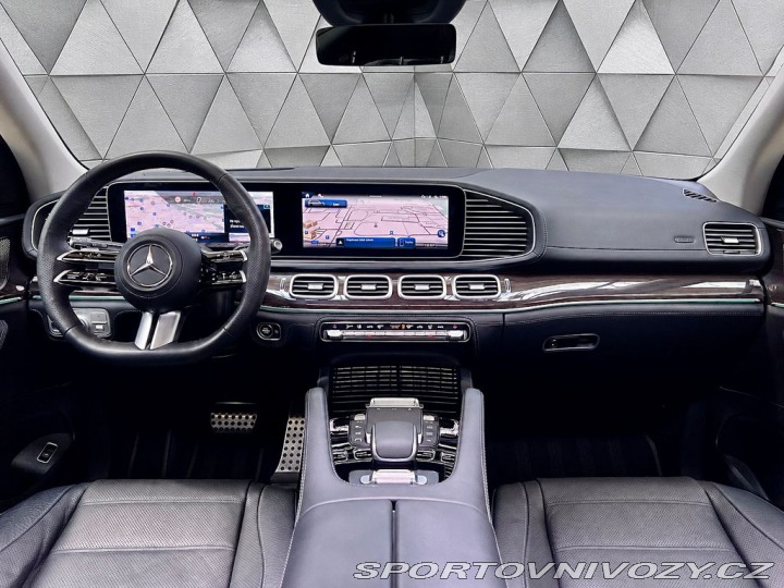 Mercedes-Benz Ostatní modely 450d 4M AMG, EL. TAŽNÉ, M 2025