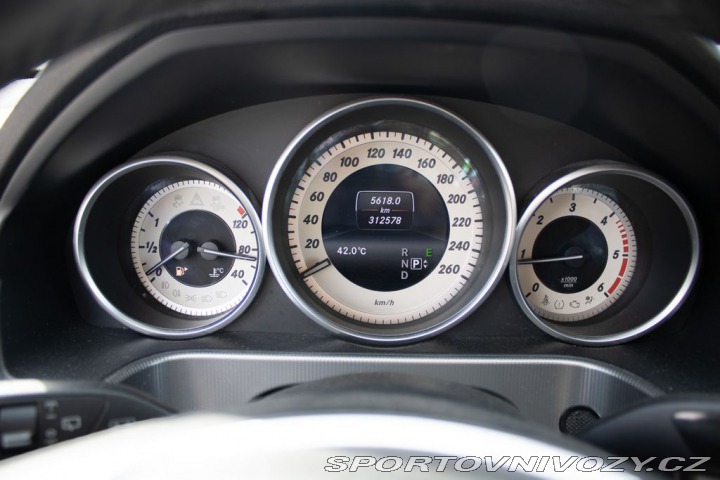 Mercedes-Benz E AMG paket, 100% stav. 2013