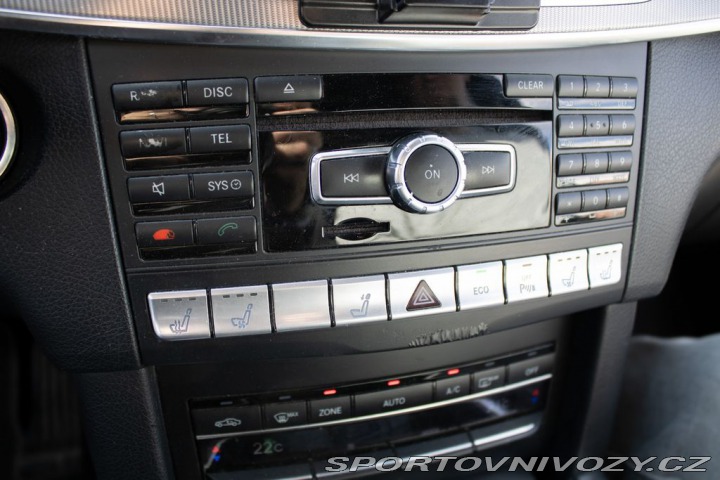 Mercedes-Benz E AMG paket, 100% stav. 2013