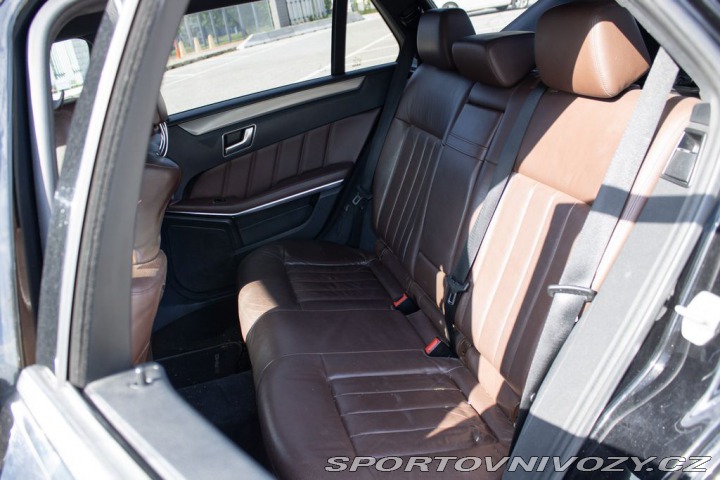 Mercedes-Benz E AMG paket, 100% stav. 2013