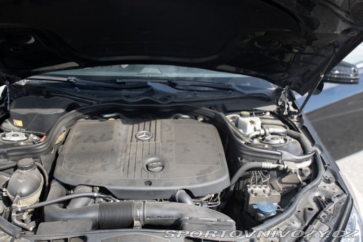 Mercedes-Benz E AMG paket, 100% stav. 2013